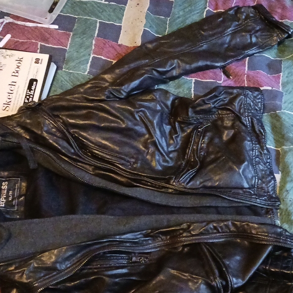 Jacket - Picture 2 of 3